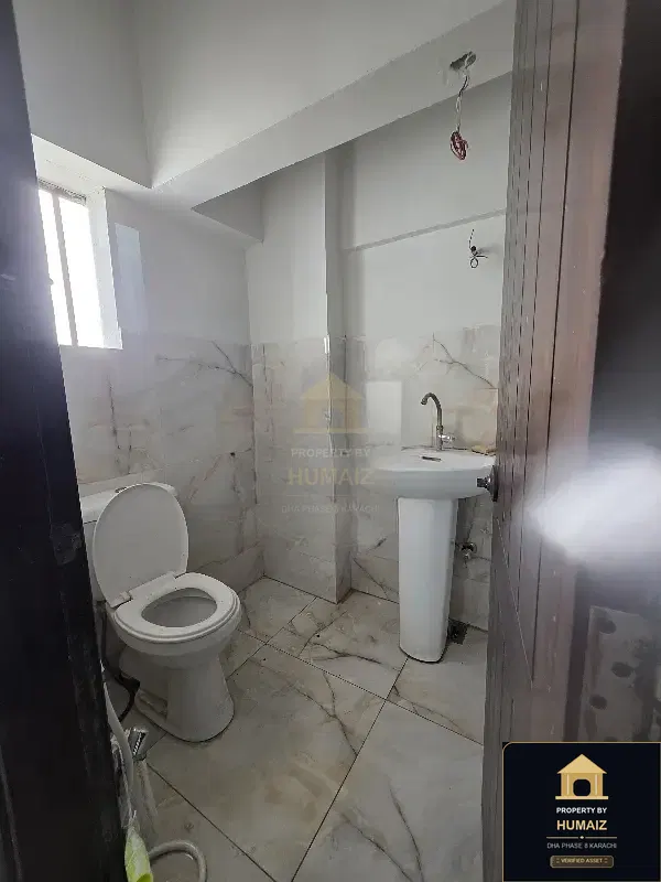 167 Sq. Yd. Corporate Office Space in DHA Phase 8 For Rent in DHA Phase 8 Karachi — Photograph 10