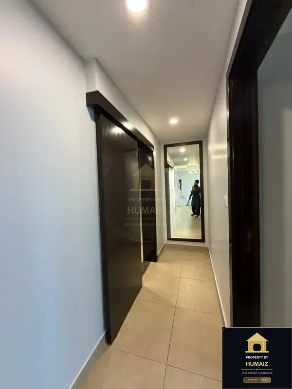 Luxury High-Rise Residence (Sea Facing, Suite 2) in DHA Phase 8 For Sale in DHA Phase 8 Karachi — Photograph 6