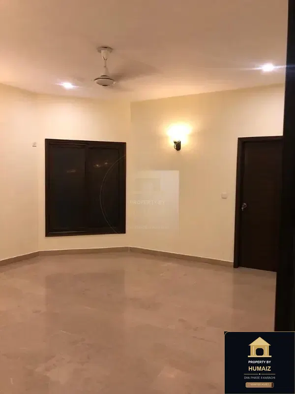 3-Bedroom Upper/Lower Portion (4 Bath, Unit 78) in DHA Phase 8 For Rent in DHA Phase 8 Karachi — Photograph 10