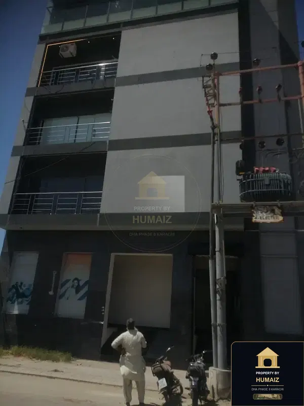200 Sq. Yd. Commercial Building (Boulevard Facing, 2 Bath, Unit 1) on Zulfiqar Commercial For Rent in DHA Phase 8 Karachi — Photograph 7