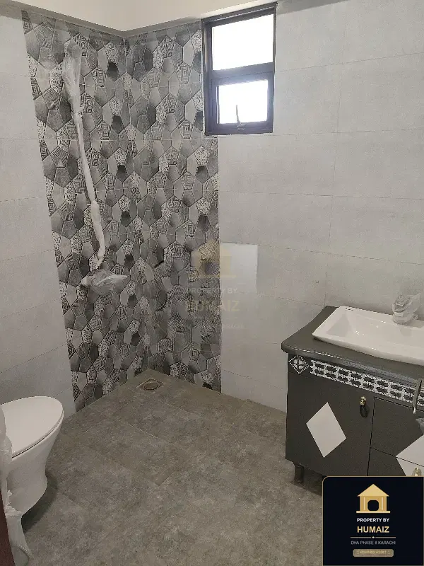 4-Bedroom Luxury Apartment (Basement, 5 Bath, Suite 1) in DHA Phase 8 For Sale in DHA Phase 8 Karachi — Photograph 12