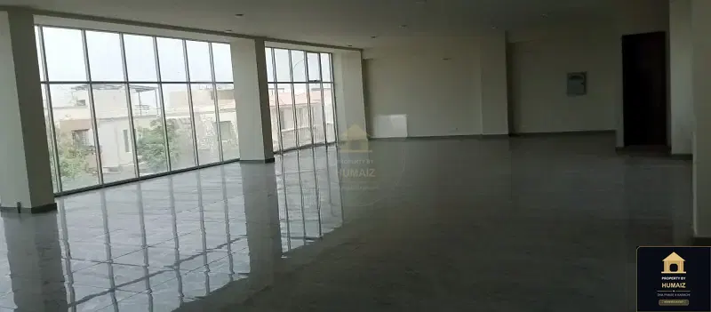 333 Sq. Yd. Corporate Office Space (Brand New, 2 Bath, Unit 1) in DHA Phase 8 For Rent in DHA Phase 8 Karachi — Photograph 46