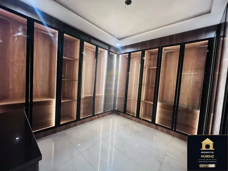 500 Sq. Yd. 6-Bedroom Luxury Villa (West Open, 6 Bath, Residence 67) in DHA Phase 8 For Sale in DHA Phase 8 Karachi — Photograph 30