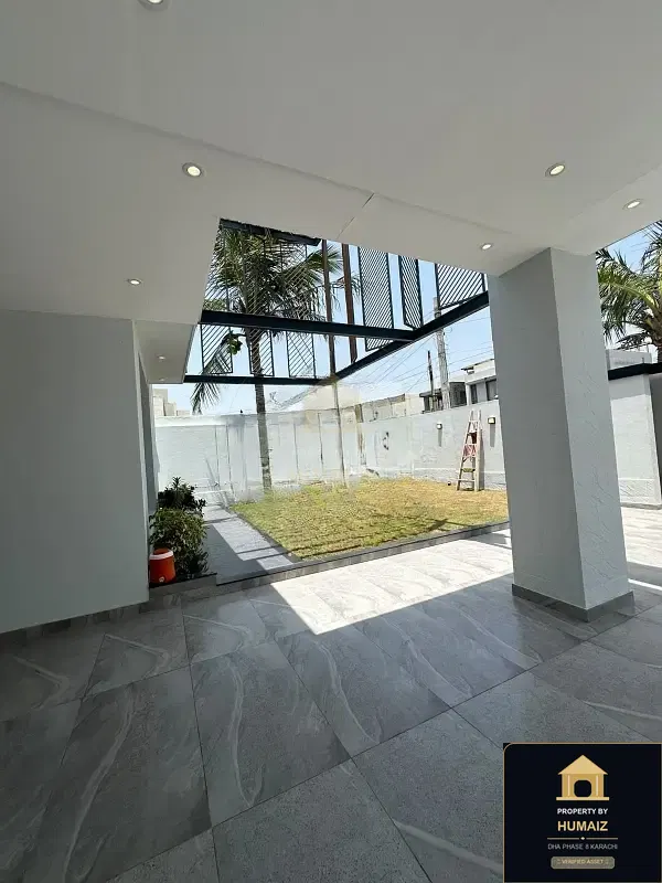 666 Sq. Yd. 6-Bedroom Luxury Villa (Boulevard Facing, 6 Bath, Residence 2) on Khayaban-e-Ittehad For Sale in DHA Phase 8 Karachi — Photograph 7