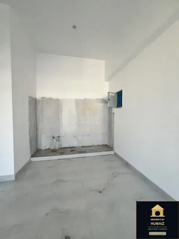 3-Bedroom Luxury Apartment (West Open, 3 Bath, Suite 52) on Al-Murtaza Commercial For Sale in DHA Phase 8 Karachi — Photograph 7