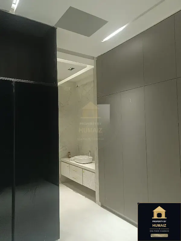 3,000 Sq. Yd. 10-Bedroom Luxury Villa in DHA Phase 8 For Sale in DHA Phase 8 Karachi — Photograph 25