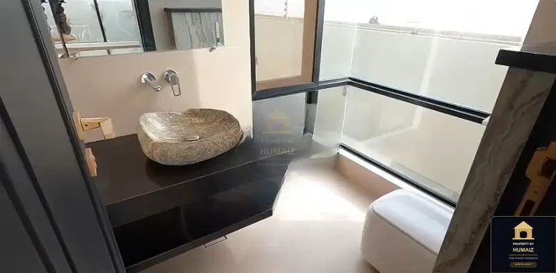 300 Sq. Yd. 6-Bedroom Luxury Villa (Sea Facing, 6 Bath, Residence 1) in Khayaban-e-Sahil For Sale in DHA Phase 8 Karachi — Photograph 11