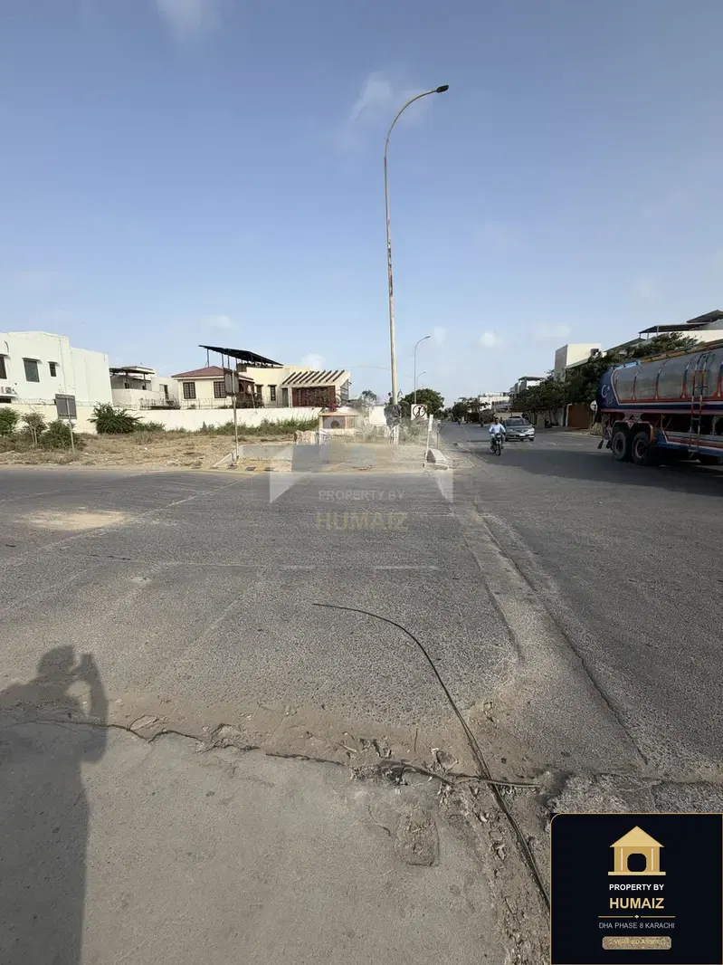 2,000 Sq. Yd. Residential Plot (Corner, Parcel 2) on Khayaban-e-Shujaat For Sale in DHA Phase 8 Karachi — Photograph 5