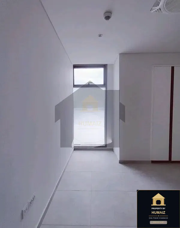 3-Bedroom Luxury Apartment (Private Pool, 5 Bath, Suite 30) at The Views For Rent in DHA Phase 8 Karachi — Photograph 3