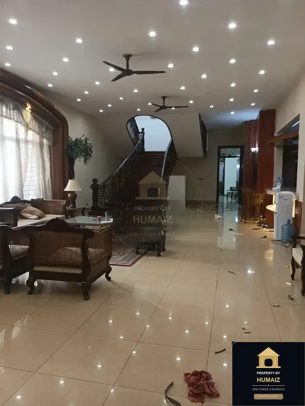 1,000 Sq. Yd. 6-Bedroom Luxury Villa (7 Bath, Residence 18) in DHA Phase 8 For Rent in DHA Phase 8 Karachi — Photograph 25
