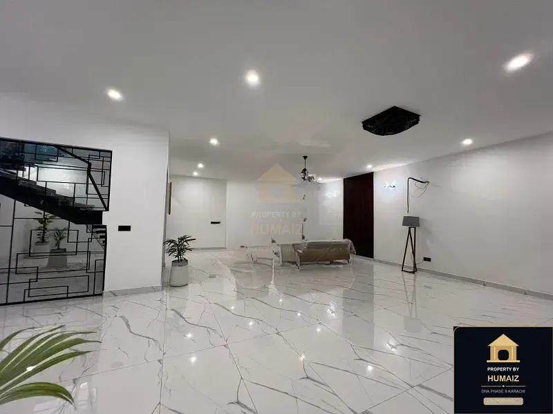 500 Sq. Yd. 6-Bedroom Luxury Villa in Khayaban-e-Ittehad For Sale in DHA Phase 8 Karachi — Photograph 9