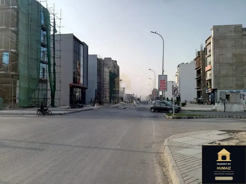 117 Sq. Yd. Corporate Office Space (Boulevard Facing, 1 Bath, Unit 1) in Khayaban-e-Shaheen For Rent in DHA Phase 8 Karachi — Photograph 11