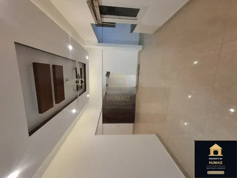 2-Bedroom Luxury Apartment in DHA Phase 8 For Rent in DHA Phase 8 Karachi — Photograph 3