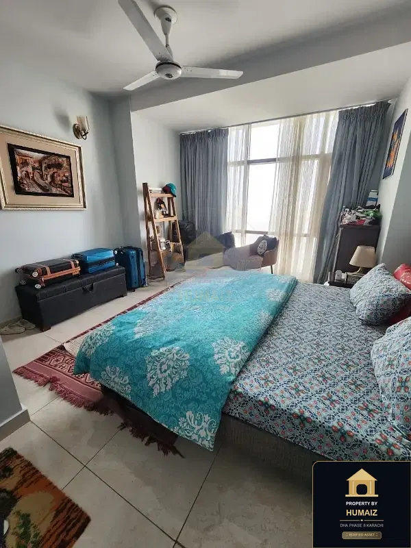 4-Bedroom Luxury Apartment (Sea Facing, Suite 10) at Pearl Towers For Sale in DHA Phase 8 Karachi — Photograph 15