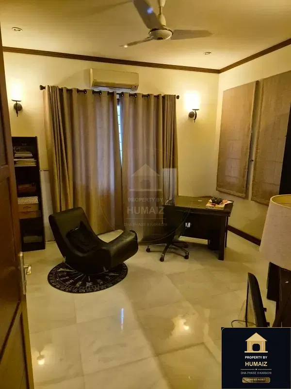 500 Sq. Yd. 5-Bedroom Luxury Villa (West Open, 5 Bath, Residence 51) in DHA Phase 8 For Sale in DHA Phase 8 Karachi — Photograph 8