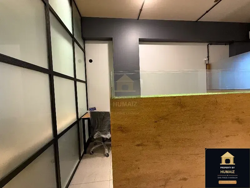 50 Sq. Yd. Corporate Office Space on Zulfiqar Commercial For Rent in DHA Phase 8 Karachi — Photograph 3