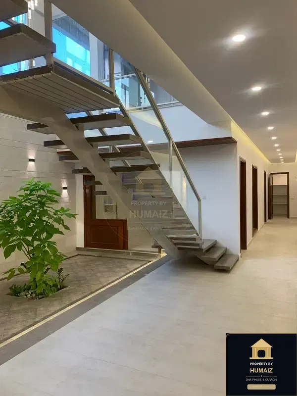 3-Bedroom Upper/Lower Portion (4 Bath, Unit 15) in DHA Phase 8 For Rent in DHA Phase 8 Karachi — Photograph 11