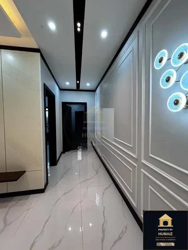 500 Sq. Yd. 7-Bedroom Luxury Villa (West Open, 6 Bath, Residence 18) in DHA Phase 8 For Sale in DHA Phase 8 Karachi — Photograph 8