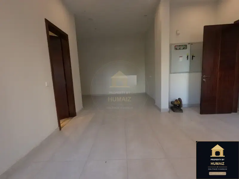 3,000 Sq. Yd. 10-Bedroom Luxury Villa on Khayaban-e-Iqbal For Sale in DHA Phase 8 Karachi — Photograph 38