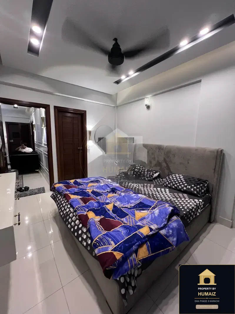 3-Bedroom Luxury Apartment (Brand New, 4 Bath, Suite 16) on Al-Murtaza Commercial For Sale in DHA Phase 8 Karachi — Photograph 3
