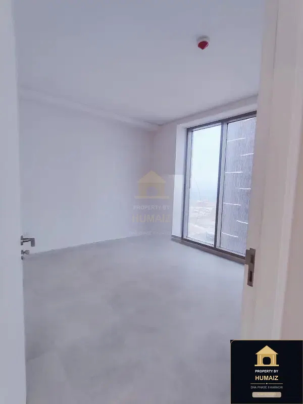 3-Bedroom Luxury Apartment (Sea Facing, 5 Bath, Suite 7) at Emaar Oceanfront For Rent in DHA Phase 8 Karachi — Photograph 15