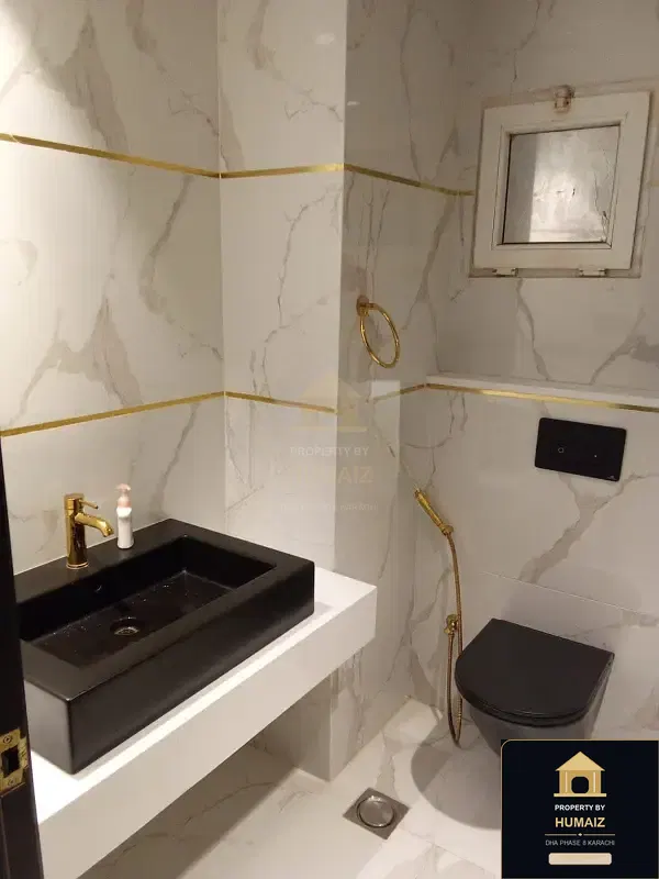 4-Bedroom Luxury Apartment (Sea Facing, 5 Bath, Suite 20) at Creek Vistas For Rent in DHA Phase 8 Karachi — Photograph 3