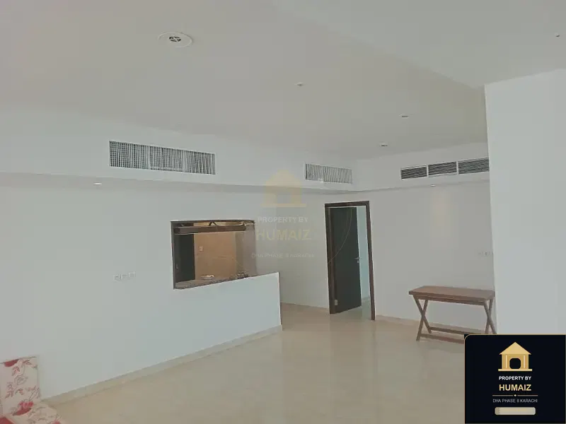 3-Bedroom Luxury Apartment (Sea Facing, 5 Bath, Suite 25) at Pearl Towers For Sale in DHA Phase 8 Karachi — Photograph 12