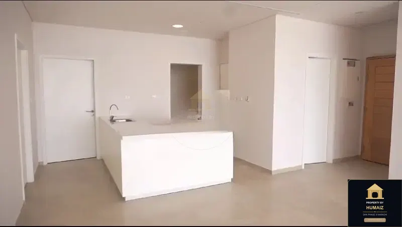 4-Bedroom Luxury Apartment (Sea Facing, 4 Bath, Suite 2) at The Views For Sale in DHA Phase 8 Karachi — Photograph 25