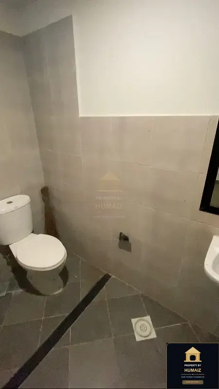 3-Bedroom Luxury Apartment (Private Pool, 5 Bath, Suite 8) at Pearl Towers For Rent in DHA Phase 8 Karachi — Photograph 11