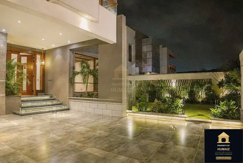 1,000 Sq. Yd. 4-Bedroom Luxury Villa in Zone A For Sale in DHA Phase 8 Karachi — Photograph 7