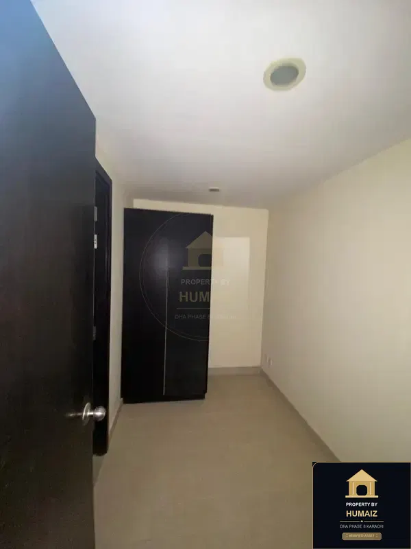 4-Bedroom Luxury Apartment (Sea Facing, 6 Bath, Suite 6) at Coral Towers For Sale in DHA Phase 8 Karachi — Photograph 4