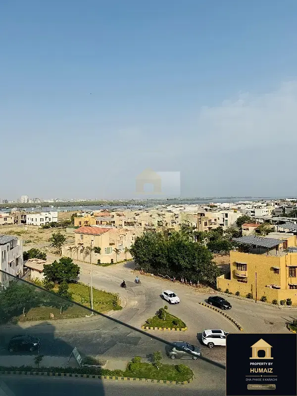 200 Sq. Yd. Commercial Building (Basement, Unit 6) on Zulfiqar Commercial For Rent in DHA Phase 8 Karachi — Photograph 6