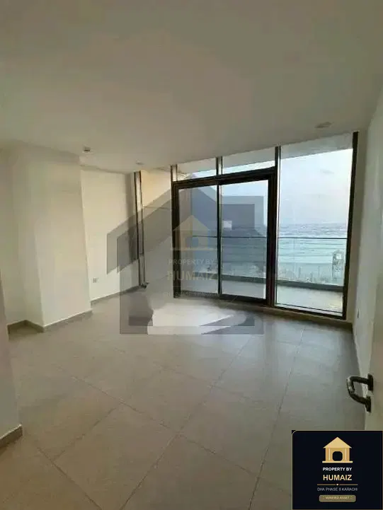 2-Bedroom Luxury Apartment (Sea Facing, 3 Bath, Suite 12) at The Views For Sale in DHA Phase 8 Karachi — Photograph 3