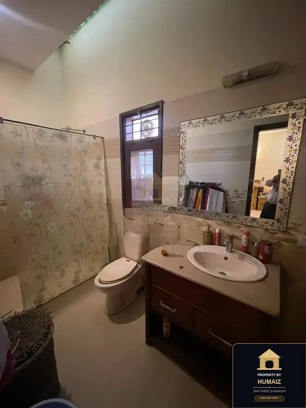 500 Sq. Yd. 6-Bedroom Luxury Villa (Basement, 7 Bath, Residence 36) in DHA Phase 8 For Rent in DHA Phase 8 Karachi — Photograph 13
