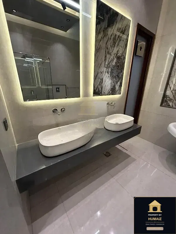 500 Sq. Yd. 6-Bedroom Luxury Villa (Basement, 6 Bath, Residence 125) in DHA Phase 8 For Sale in DHA Phase 8 Karachi — Photograph 17
