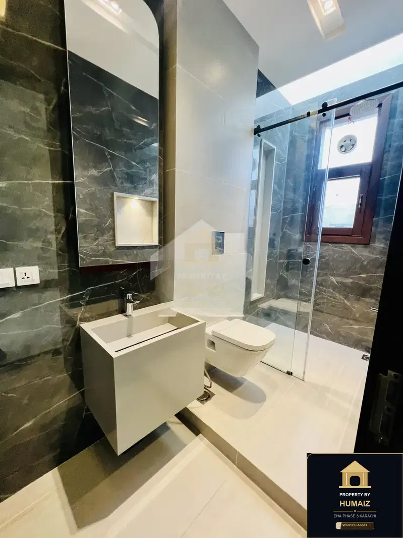 500 Sq. Yd. 7-Bedroom Luxury Villa (Private Pool, 6 Bath, Residence 14) in DHA Phase 8 For Sale in DHA Phase 8 Karachi — Photograph 8