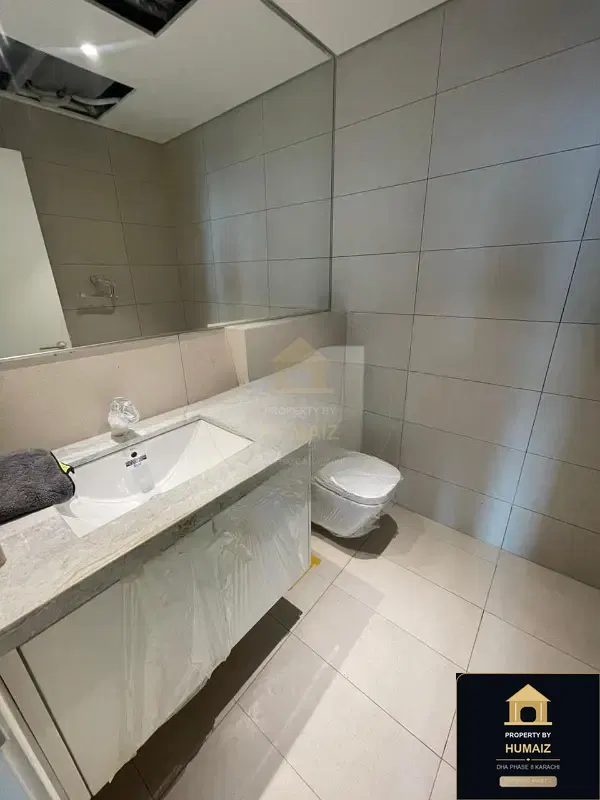2-Bedroom Luxury Apartment (Sea Facing, 3 Bath, Suite 6) at The Views For Sale in DHA Phase 8 Karachi — Photograph 30