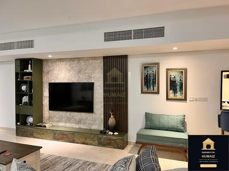 3-Bedroom Luxury Apartment (Sea Facing, 4 Bath, Suite 28) at Pearl Towers For Rent in DHA Phase 8 Karachi — Photograph 2