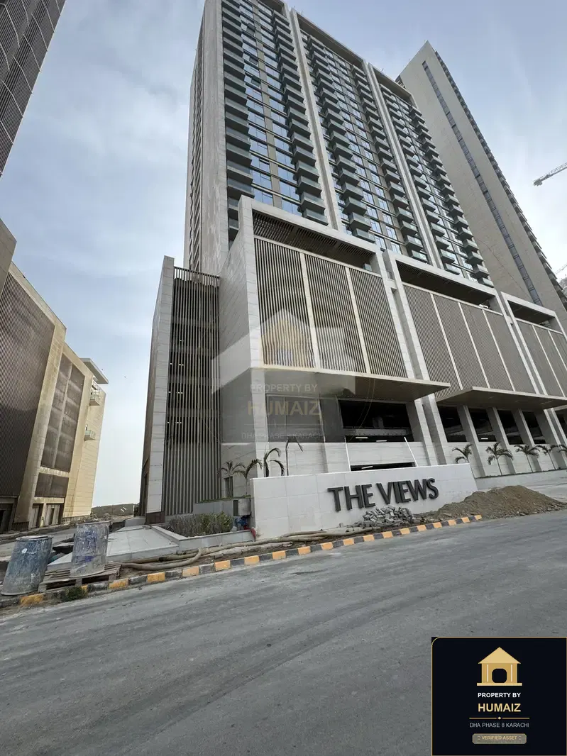 2-Bedroom Luxury Apartment (Sea Facing, 3 Bath, Suite 26) at The Views For Sale in DHA Phase 8 Karachi — Photograph 2