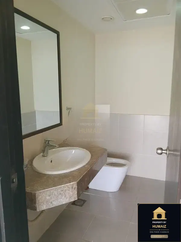 1-Bedroom Luxury Apartment (Sea Facing, 1 Bath, Suite 8) at Coral Towers For Sale in DHA Phase 8 Karachi — Photograph 5