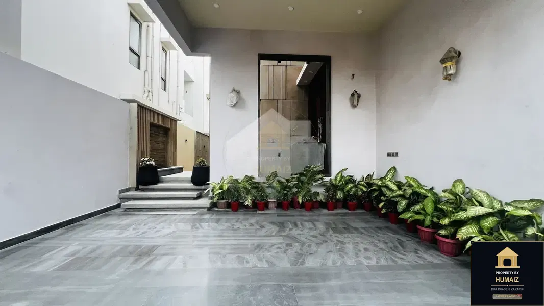 500 Sq. Yd. 6-Bedroom Luxury Villa (West Open, 6 Bath, Residence 7) in DHA Phase 8 For Sale in DHA Phase 8 Karachi — Photograph 35