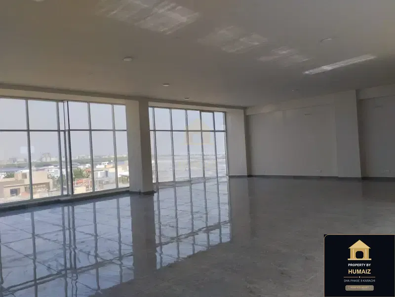 333 Sq. Yd. Corporate Office Space (Brand New, 2 Bath, Unit 1) on Al-Murtaza Commercial For Rent in DHA Phase 8 Karachi — Photograph 5