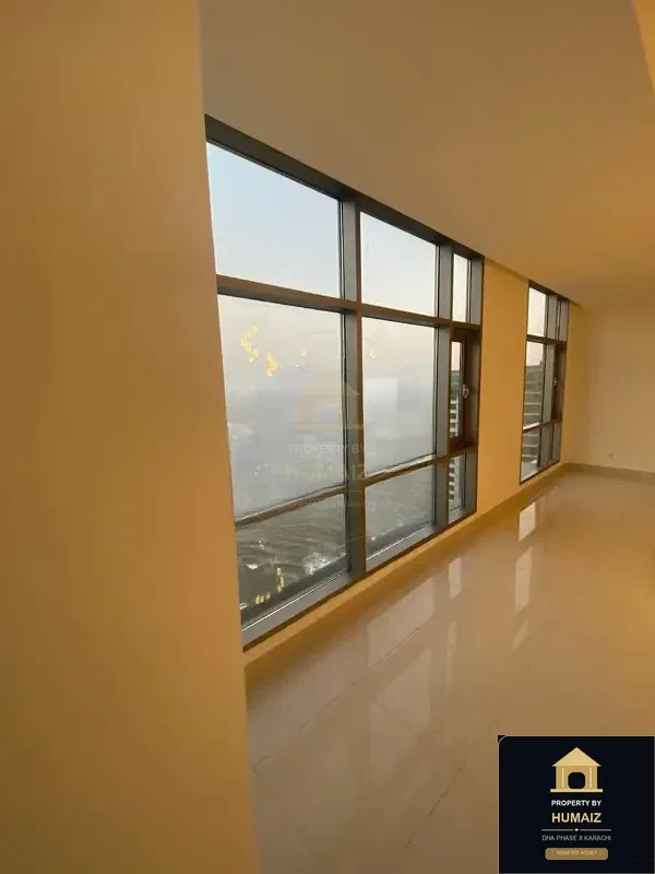Luxury Penthouse Suite (Sea Facing, Suite 1) at Reef Towers For Rent in DHA Phase 8 Karachi — Photograph 4