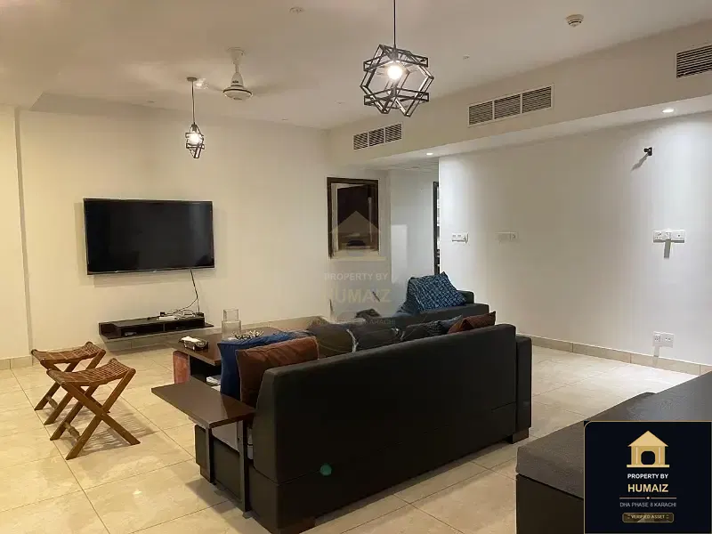 3-Bedroom Luxury Apartment (Sea Facing, 4 Bath, Suite 23) at Pearl Towers For Rent in DHA Phase 8 Karachi — Photograph 8