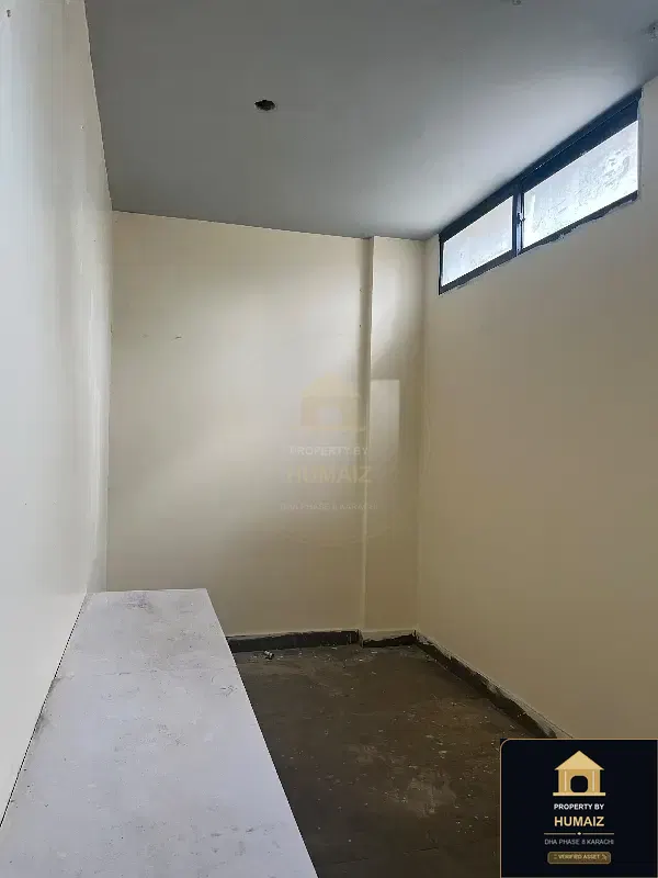 92 Sq. Yd. Commercial Retail Shop (Basement, Unit 2) on Zulfiqar Commercial For Rent in DHA Phase 8 Karachi — Photograph 8