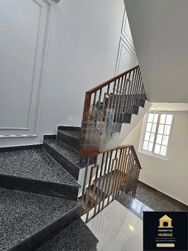 100 Sq. Yd. 5-Bedroom Luxury Villa (Basement, 5 Bath, Residence 2) in DHA Phase 8 For Sale in DHA Phase 8 Karachi — Photograph 15