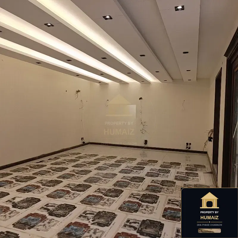 1,000 Sq. Yd. 7-Bedroom Luxury Villa (Private Pool, 6 Bath, Residence 17) in DHA Phase 8 For Sale in DHA Phase 8 Karachi — Photograph 5