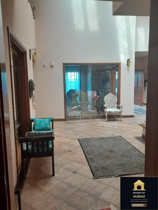 500 Sq. Yd. 6-Bedroom Luxury Villa (Boulevard Facing, 7 Bath, Residence 18) in DHA Phase 8 For Rent in DHA Phase 8 Karachi — Photograph 16