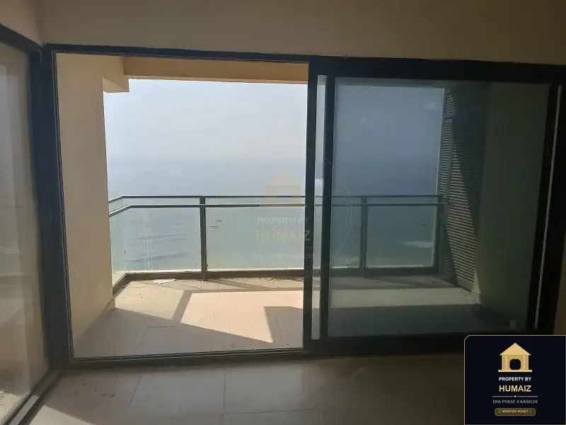 3-Bedroom Luxury Apartment (Sea Facing, 3 Bath, Suite 3) at Pearl Towers For Sale in DHA Phase 8 Karachi — Photograph 22