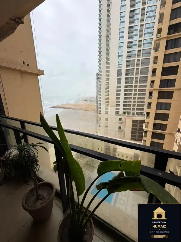 3-Bedroom Luxury Apartment (Sea Facing, 5 Bath, Suite 5) at Coral Towers For Sale in DHA Phase 8 Karachi — Photograph 3